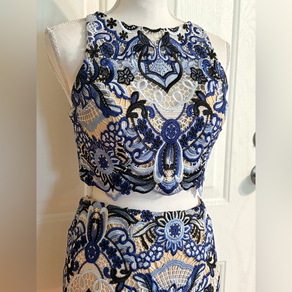 Jovani Two-Piece Short Prom and Cocktail Dress size 4 - Picture 2 of 15